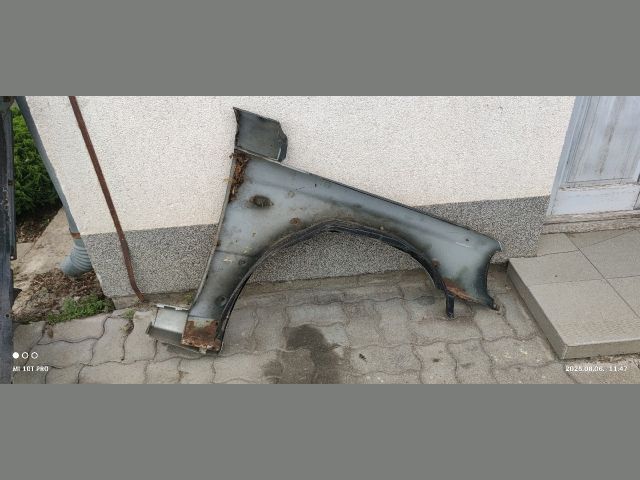 bontott SUZUKI VITARA Bal első Sárvédő