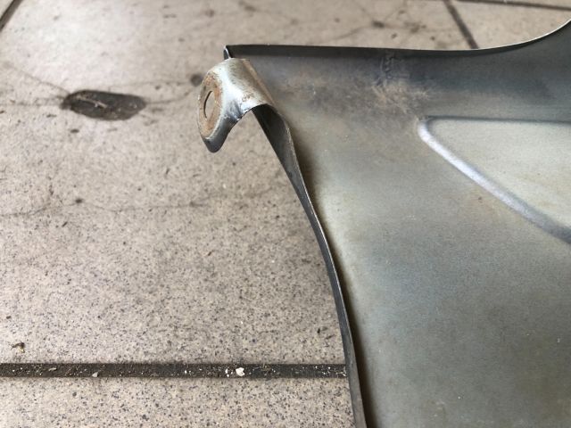 bontott SUZUKI VITARA Bal első Sárvédő