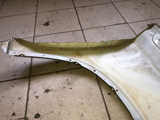 bontott SUZUKI VITARA Bal első Sárvédő