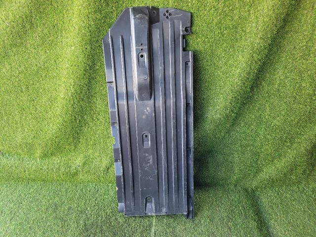 bontott SUZUKI VITARA Bal Fenéklemez