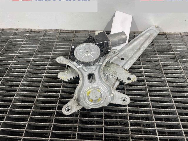 bontott SUZUKI VITARA Bal hátsó Ablakemelő Szerkezet (Elektromos)