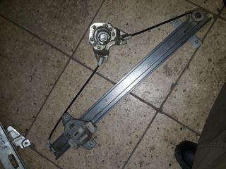 bontott SUZUKI VITARA Bal hátsó Ablakemelő Szerkezet (Mechanikus)
