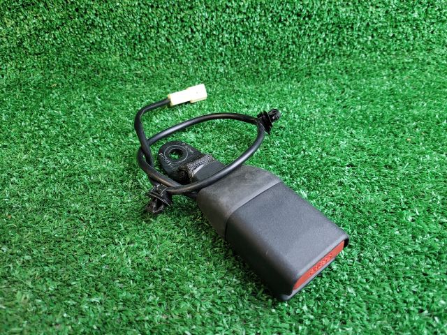 bontott SUZUKI VITARA Bal hátsó Biztonsági Öv Csat