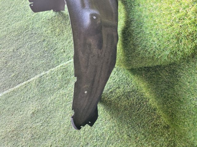 bontott SUZUKI VITARA Bal hátsó Dobbetét (Kerékjárati, Műanyag)