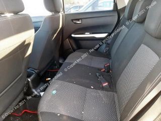 bontott SUZUKI VITARA Bal hátsó Kapaszkodó (Felső)