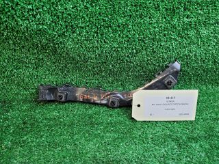 bontott SUZUKI VITARA Bal hátsó Oldal Lökhárító Tartó (Műanyag)