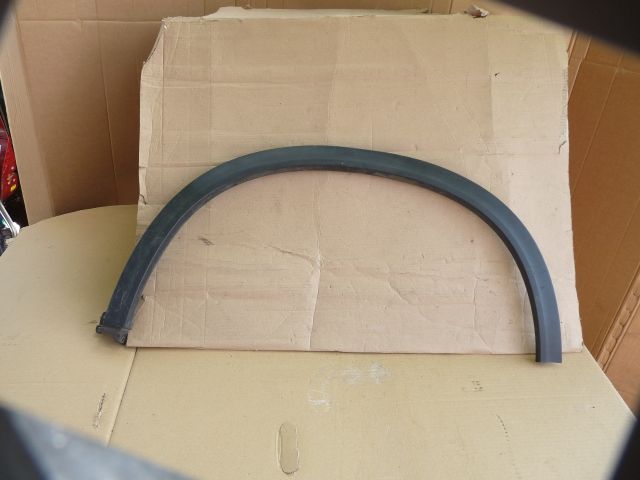 bontott SUZUKI VITARA Bal hátsó Sárvédő Díszléc