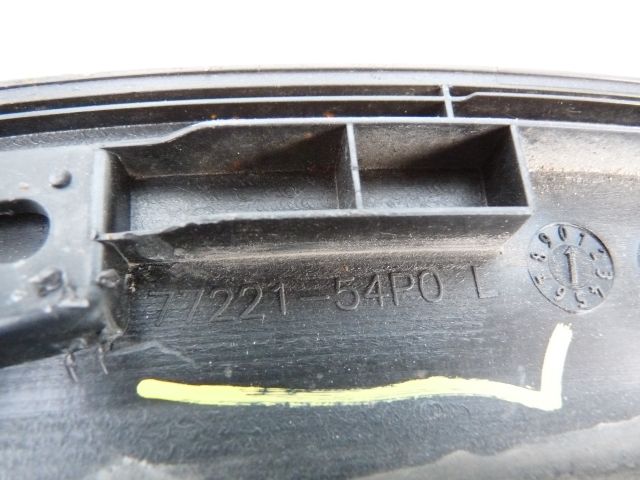 bontott SUZUKI VITARA Bal hátsó Sárvédő Díszléc