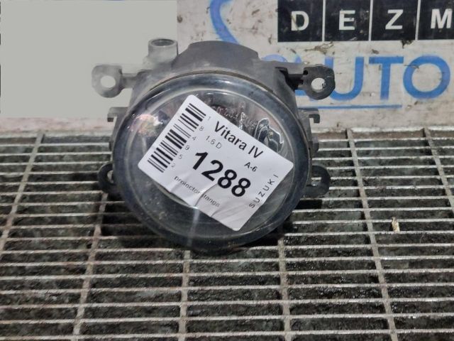 bontott SUZUKI VITARA Bal Ködfényszóró
