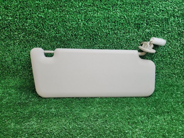 bontott SUZUKI VITARA Bal Napellenző