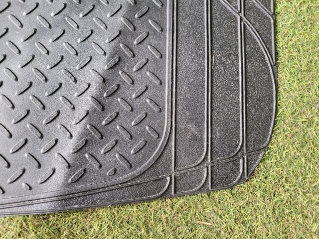 bontott SUZUKI VITARA Csomagtér Tálca