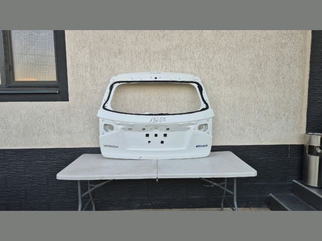 bontott SUZUKI VITARA Csomagtérajtó (Üres lemez)