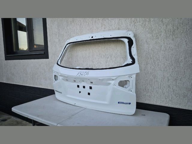 bontott SUZUKI VITARA Csomagtérajtó (Üres lemez)