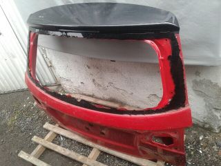 bontott SUZUKI VITARA Csomagtérajtó (Üres lemez)