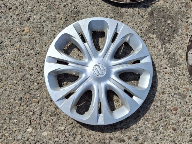 bontott SUZUKI VITARA Dísztárcsa (1 db)