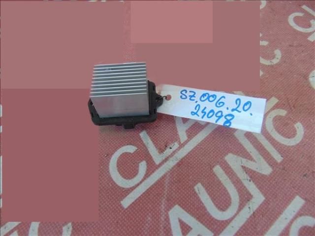 bontott SUZUKI VITARA Előtét Ellenállás Fűtőmotor