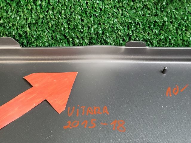 bontott SUZUKI VITARA Első Lökhárító Díszléc
