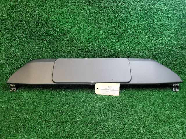 bontott SUZUKI VITARA Első Lökhárító Díszléc