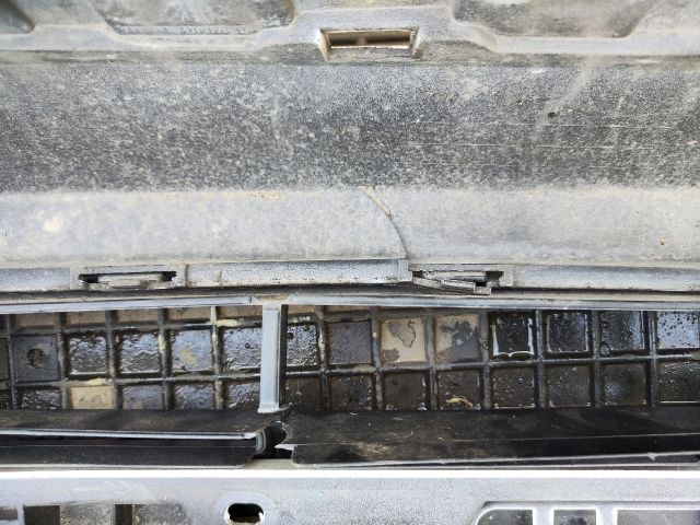 bontott SUZUKI VITARA Első Lökhárító (Részeivel)