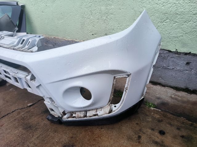 bontott SUZUKI VITARA Első Lökhárító (Részeivel)