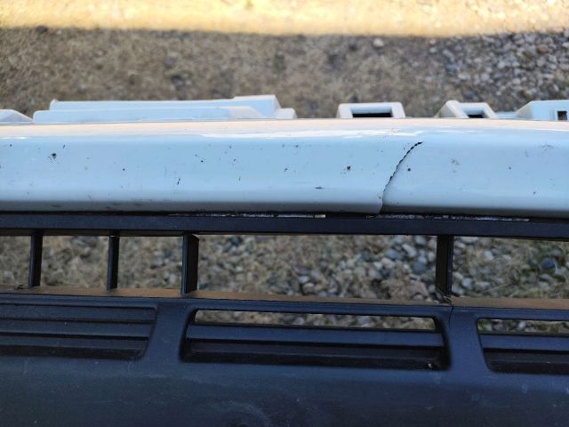 bontott SUZUKI VITARA Első Lökhárító (Részeivel)