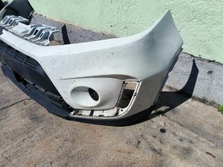 bontott SUZUKI VITARA Első Lökhárító (Részeivel)