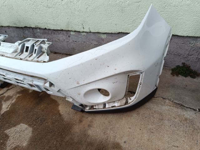 bontott SUZUKI VITARA Első Lökhárító (Részeivel)