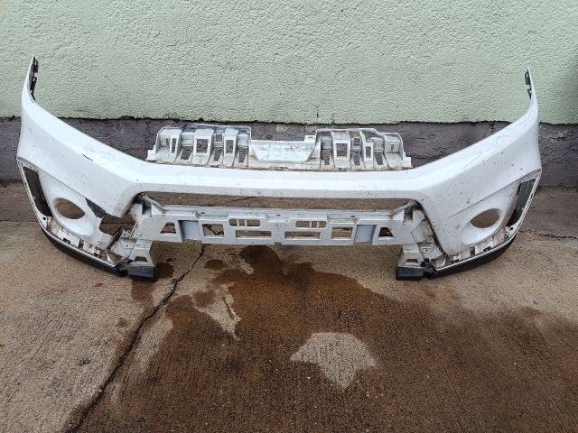 bontott SUZUKI VITARA Első Lökhárító (Részeivel)