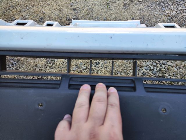 bontott SUZUKI VITARA Első Lökhárító (Részeivel)