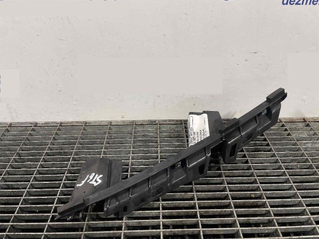 bontott SUZUKI VITARA Első Lökhárító Tartó Felső