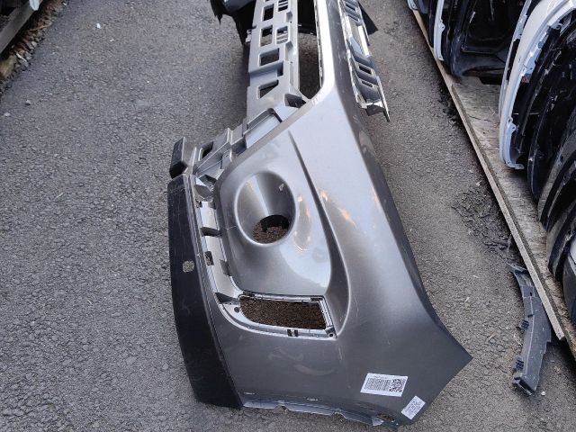 bontott SUZUKI VITARA Első Lökhárító (Üresen)