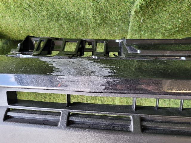 bontott SUZUKI VITARA Első Lökhárító (Üresen)