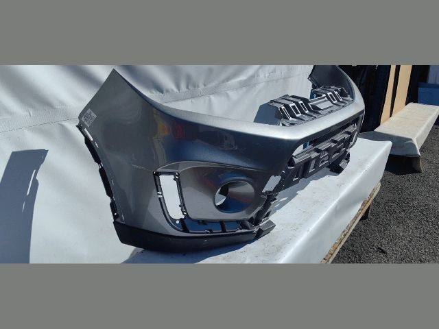 bontott SUZUKI VITARA Első Lökhárító (Üresen)