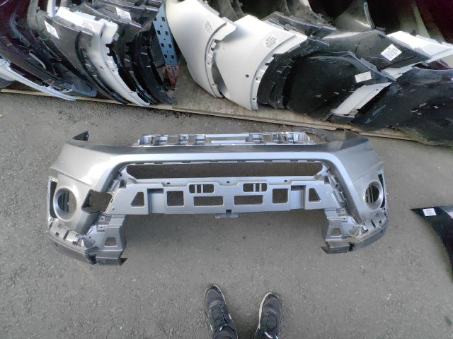 bontott SUZUKI VITARA Első Lökhárító (Üresen)