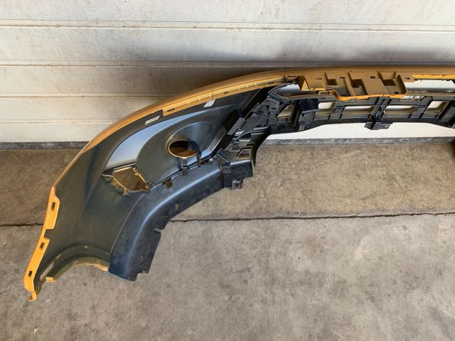 bontott SUZUKI VITARA Első Lökhárító (Üresen)