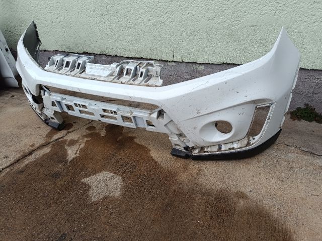 bontott SUZUKI VITARA Első Lökhárító (Üresen)