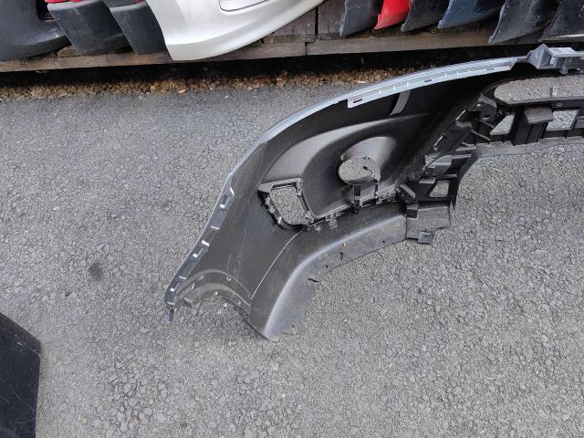 bontott SUZUKI VITARA Első Lökhárító (Üresen)