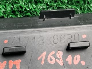 bontott SUZUKI VITARA Első Vonószem Burkolat