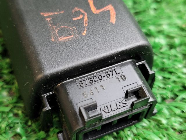 bontott SUZUKI VITARA Eső Érzékelő