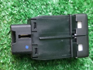 bontott SUZUKI VITARA ESP Kapcsoló