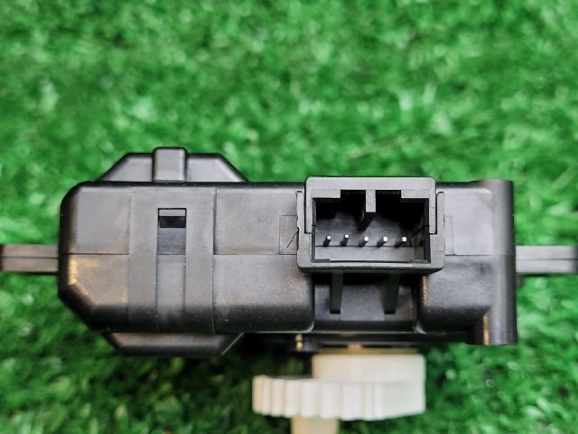 bontott SUZUKI VITARA Fűtés Állító Motor