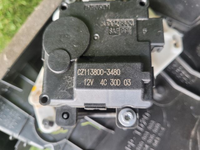 bontott SUZUKI VITARA Fűtés Box