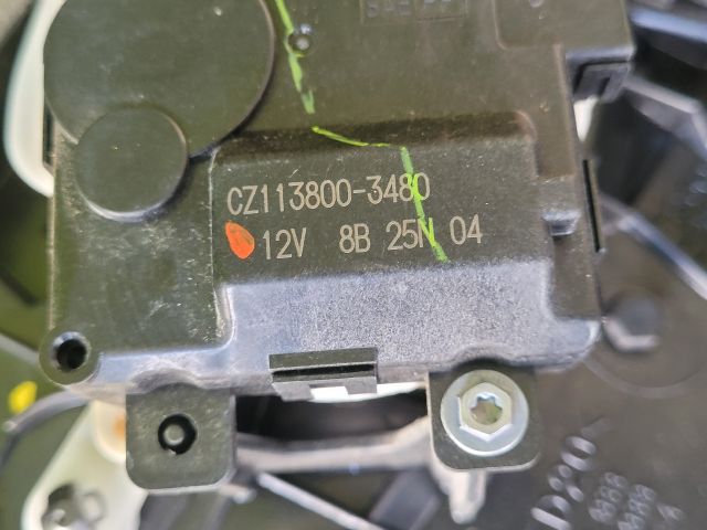 bontott SUZUKI VITARA Fűtés Box