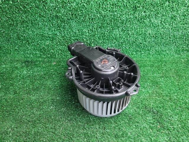 bontott SUZUKI VITARA Fűtőmotor (Klímás)