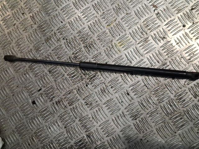 bontott SUZUKI VITARA Gázrugós Kitámasztó Teleszkóp Csomagtérajtó Jobb