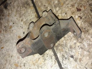 bontott SUZUKI VITARA Generátor Tartó Bak