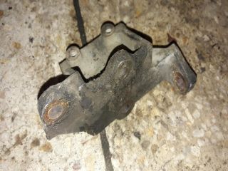 bontott SUZUKI VITARA Generátor Tartó Bak