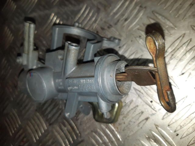 bontott SUZUKI VITARA Gyújtáskapcsoló Ház