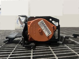 bontott SUZUKI VITARA Hátsó középső Biztonsági Öv