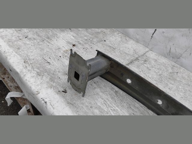 bontott SUZUKI VITARA Hátsó Lökhárító Merevítő (Fém)